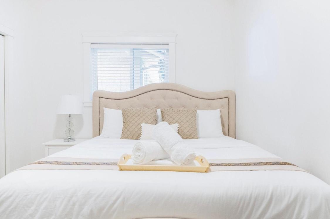 Si & Daniel Home Near Yvr Airport & Skytrain Separate Entry Free Parking Richmond Exterior foto