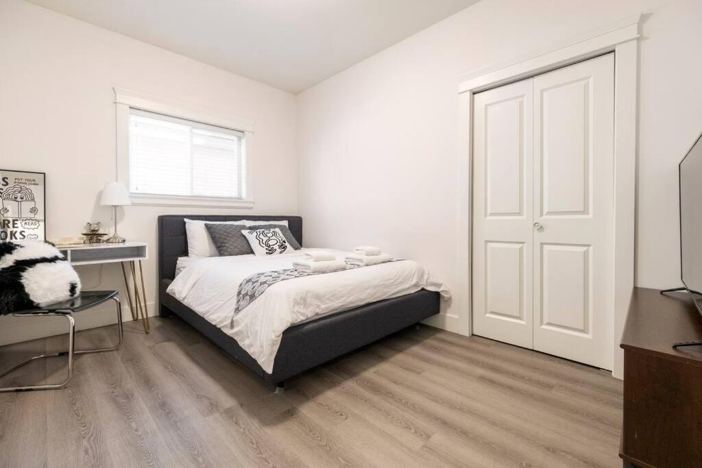 Si & Daniel Home Near Yvr Airport & Skytrain Separate Entry Free Parking Richmond Exterior foto